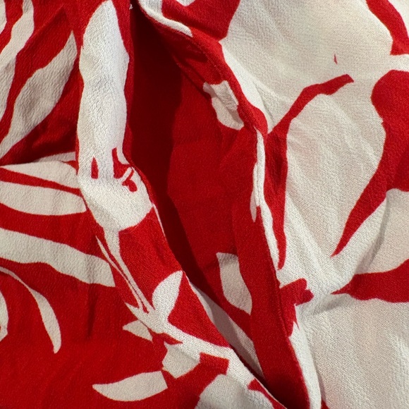 Ava & Viv Red and White Floral Casual Dress NWOT - Picture 3 of 4